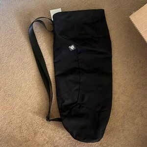 Adjustable yoga mat bag